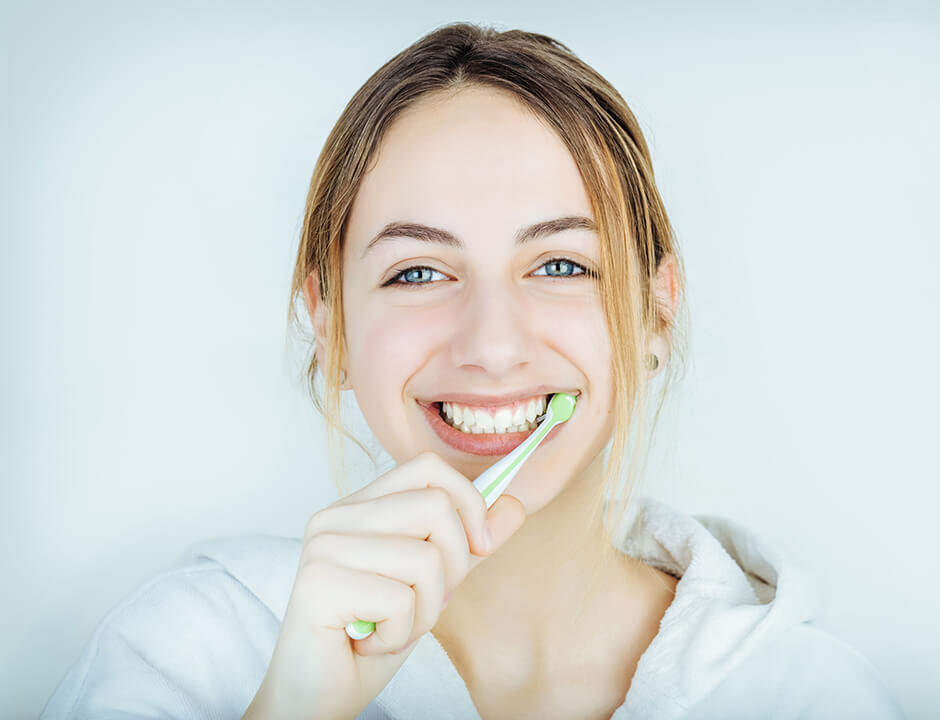How to clean and care for removable braces